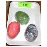 3 MARBLE EGGS