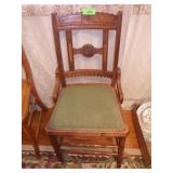 VINTAGE EASTLAKE WALNUT CHAIR W/ CUSHIONED SEAT
