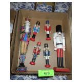RESIN & WOOD NUTCRACKERS, NUTCRACKER ORNAMENTS