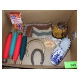 VINTAGE HAND PAINTED WESTERN LAMP SHADE, DELFT >>>