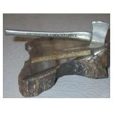 VINTAGE PETRIFIED FOREST NAT'L PARK AXE IN WOOD >