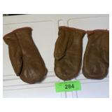VINTAGE CHILDS SHERPA LEATHER MITTENS (1 PR.)>>>