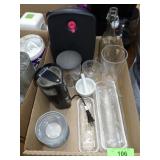 TUPPERWARE CONTAINER, CORN ON THE COB HOLDERS>>>