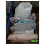 FULL MATTRESS PAD, ASST. SHEETS, LAUREN CONRAD >>>