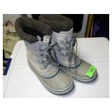 LADIES L.L. BEAN LINED BOOTS (SIZE 7M)