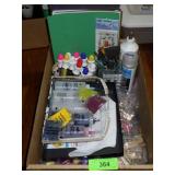 CRAFTING SUPPLIES-  TIE DYE KIT, WINDOW MARKERS>>>