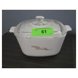 VTG CORNING WARE GOLDEN WHEAT CASSEROLE (CHIP>>>>>