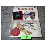VINTAGE PIN CUSHION, SOCK DARNER, NEEDLE HOLDER>>>