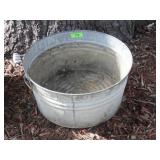GALVANIZED WASH TUB (PRE DRILLED HOLES FOR PLANTS)