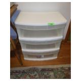 PLASTIC STORAGE DRAWERS (CRACKED DOOR - SEE PICS)