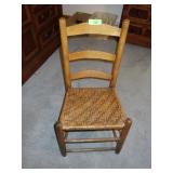 VINTAGE SPLINT SEAT CHAIR