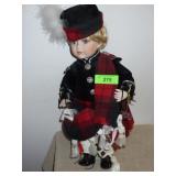 1999 ACCENTS & OCCASIONS PORCELAIN DOLL W/ STAND>>