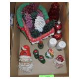 CHRISTMAS S&P SHAKERS, RED GLASS TREE CANDY JAR>>>