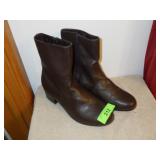 CROFT & BARROW BOOTS - SIZE 11M