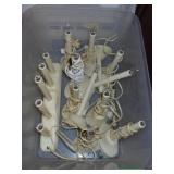 VTG PLASTIC CHRISTMAS CANDLEABRA & SINGLE WINDOW>>