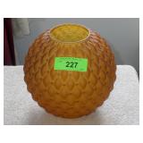 VINTAGE QUILTED AMBER LAMP SHADE 8 1/2" (REPAIR>>>