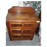 VINTAGE 3 DRAWER CHEST / NIGHTSTAND 29 x 17 x 36