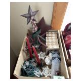 TIN STAR CANDLE HOLDER, ORNAMENTS, SNOWFLAKE >>>>>