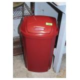 TRASH CAN