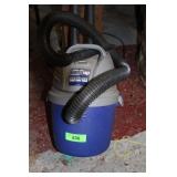 SHOP VAC HANG-UP PORTABLE VACUUM (TURNS ON)