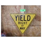 METAL YIELD SIGN 14'