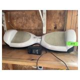 JETSON HOVERBOARD (TURNS ON)