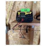 PIRANHA DIGITAL PEAK CHARGER (TURNS ON)