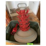 BEER / WINE BOTTLE DRYER & BOTTLE CAPPER, GLOVES