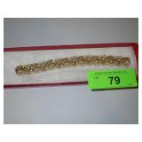 VTG CROWN TRIFARI GOLD BRUSHED LEAF & FAUX PEARL>>