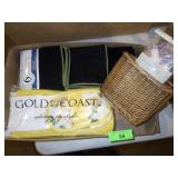 NIP GOLD COAST 7 PC. GIFT ST, MICRO FIBER KITCHEN>