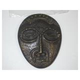 BASE METAL AFRICAN MASK TABLE TRIVIT