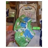 1965 PEANUTS SNOOPY SWIM RING (UNTESTED - NEEDS >>