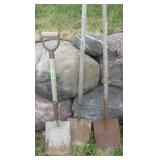 3 SHOVELS