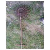 HANDMADE METAL YARD ART FLOWER **BRING HELP** 7'