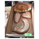 ALUMINUM COPPER PLATED? MOLDS, COPPERCRAFT GUILD>>
