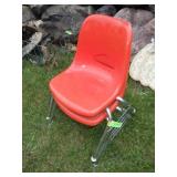 2 MCM KRUEGER METAL PRODUCTS FIBERGLASS CHAIRS>>>