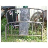 VINTAGE METAL DOUBLE BED - READY TO PAINT!