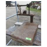 VINTAGE CAST IRON POSTAL SCALE