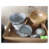BUCKETS, COPPER POT & WATERING CAN **ALL FOR YARD>