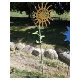 HANDMADE METAL YARD ART FLOWER