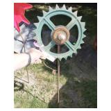 HANDMADE METAL YARD ART FLOWER