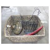 WOVEN BASKET, WIRE CHICKEN PLANTER HOLDER, TOP >>>
