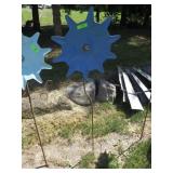 HANDMADE METAL YARD ART FLOWER