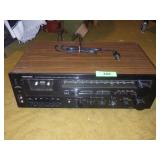 VINTAGE TOSHIBA AM/FM/STEREO RECEIVER W/ CASSETTE>