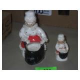 VINTAGE NAPCO MRS. CLAUS PLANTER & 1 SHAKER