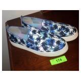JUICT COUTURE CANVAS SLIP ON SHOES (10)