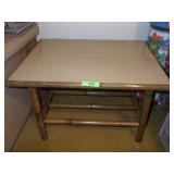 MID CENTURY MODERN RATTAN COFFEE TABLE (MATCHES >>