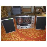 VINTAGE SANYO REEL TO REEL (TURNS ON)