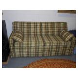 VINTAGE PULLOUT BED / COUCH 68'  **BRING HELP**