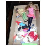 (2) 1976 MEGO DOLL STANDS, 1974 LORIMAR DOLL, VTG>